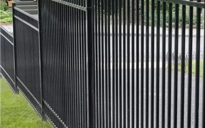 How to Choose the Best Fence Pickets for Your Property
